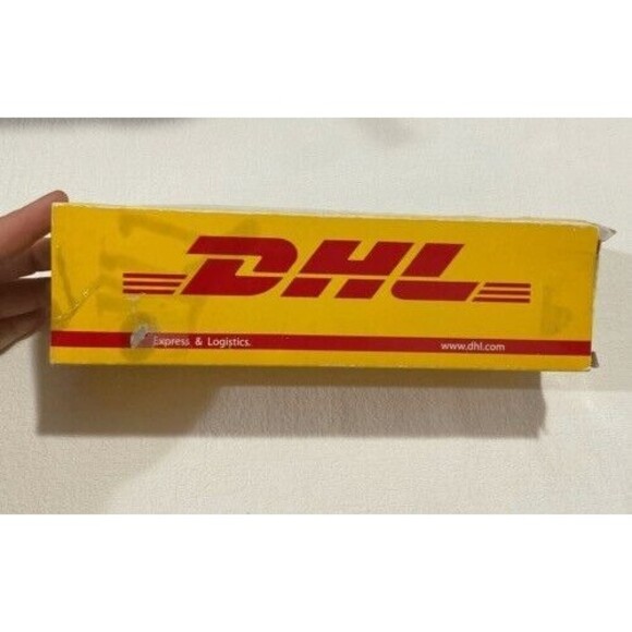 NWB Rietze 1/87 H0 DHL Iveco EuroStar Express & Logistics Truck Post + Box 90518 - Picture 2 of 14